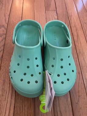 CROCS Baya Platform Clog (Women)